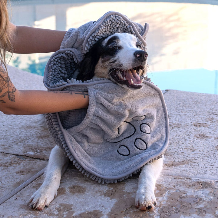 The Bobbie Towel® Ultra-Absorbent Shammy Dog Towel